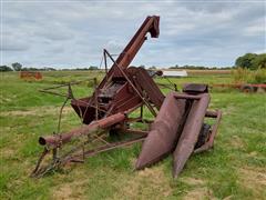 Dearborn / Woods Bros 16-4 1-Row Corn Picker 