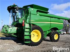 2014 John Deere S670 2WD Combine 