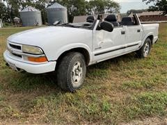 2004 Chevrolet S10 4x4 Crew Cab Pickup 