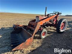 Farmall / International Super M 2WD Tractor W/ DU-AL Loader 