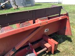 items/ac42a5a414d8493b840cb2ad011e10d2/caseih1083cornhead-36_b7923e635f9f468d9c99b1eca180a31e.jpg