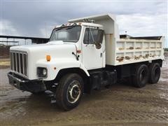 2000 International 2674 T/A Dump Truck 