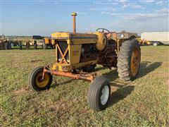 1964 Minneapolis-Moline U-302 2WD Tractor 