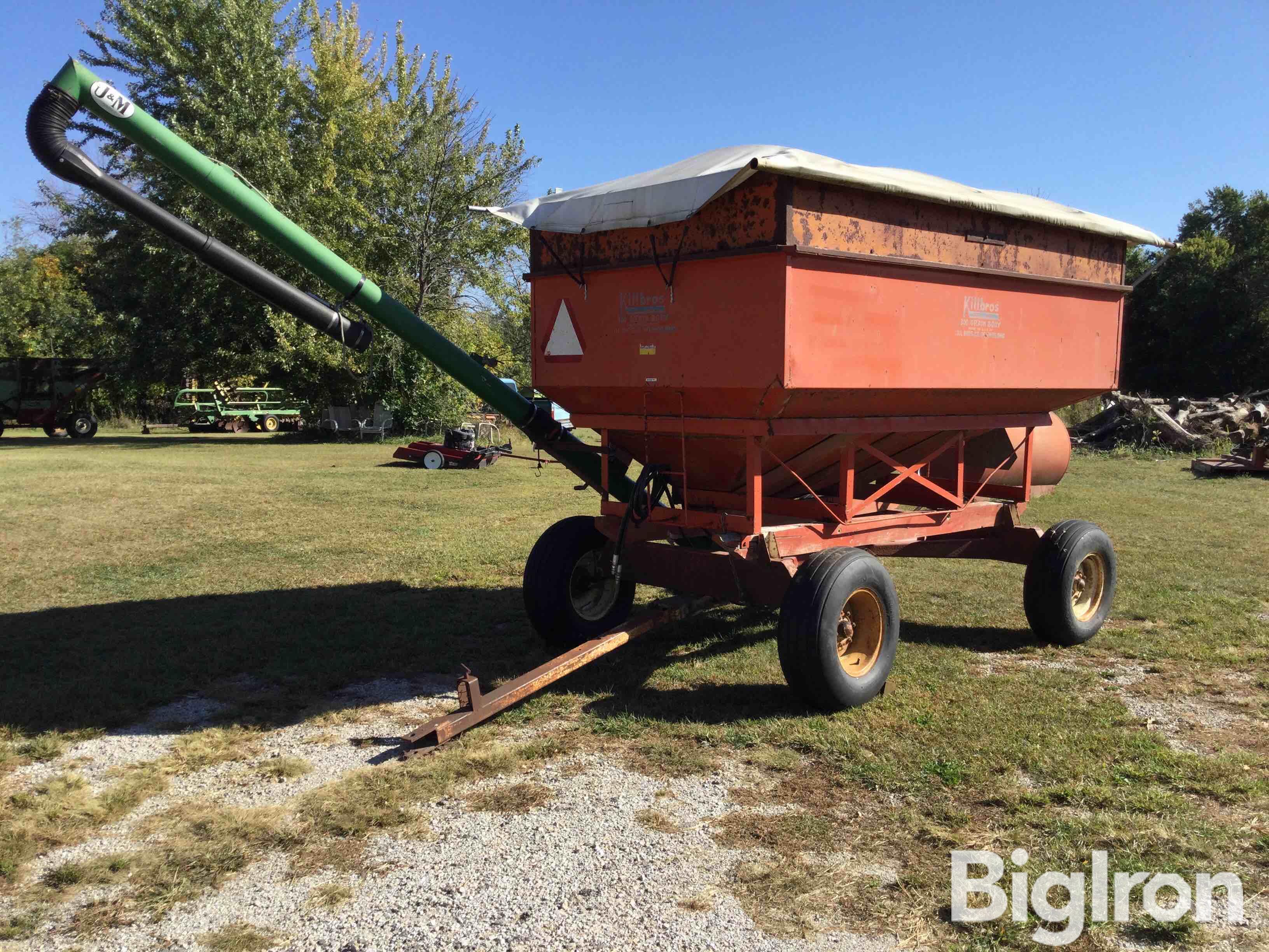 Killbros 300 Ease A-Way Harvest Wagon 