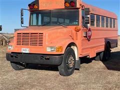 1993 International 3800 2WD School Bus 