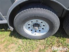 items/ad5c577e3b3af011a2d97c1e52426054/2021-circle-d-6824gnst-t-a-gooseneck-stock-trailer_922285bd78904a4c9f026756f24782c9.jpg