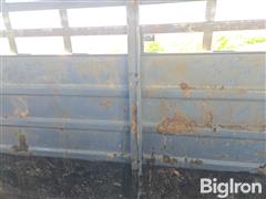 items/ad5c577e3b3af011a2d97c1e52426054/2021-circle-d-6824gnst-t-a-gooseneck-stock-trailer_bb76663042b845f78cf1818aaba059cd.jpg