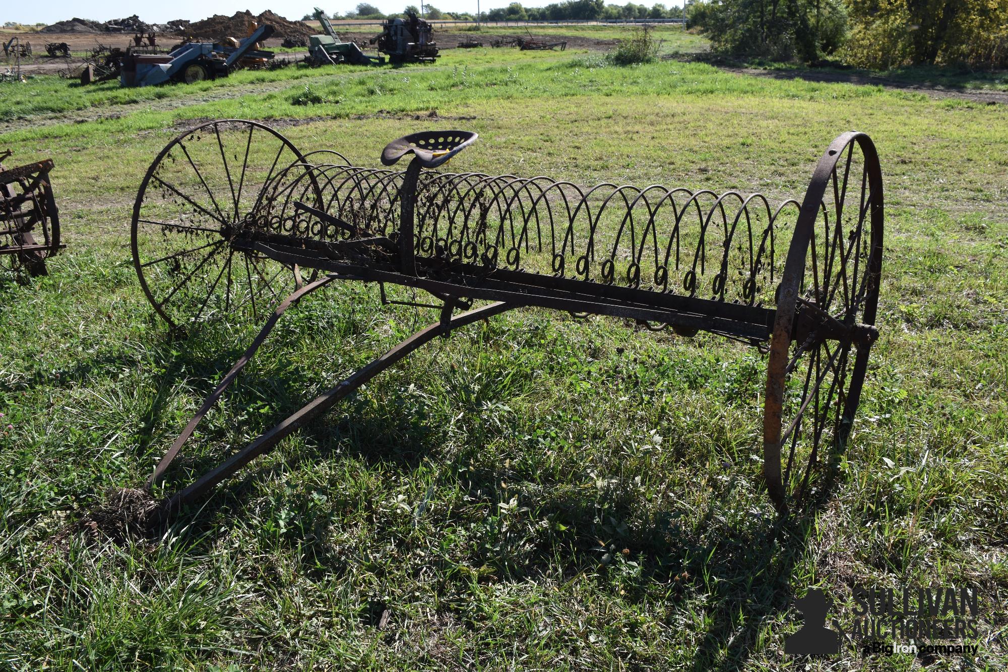 John Deere Hay Rake 