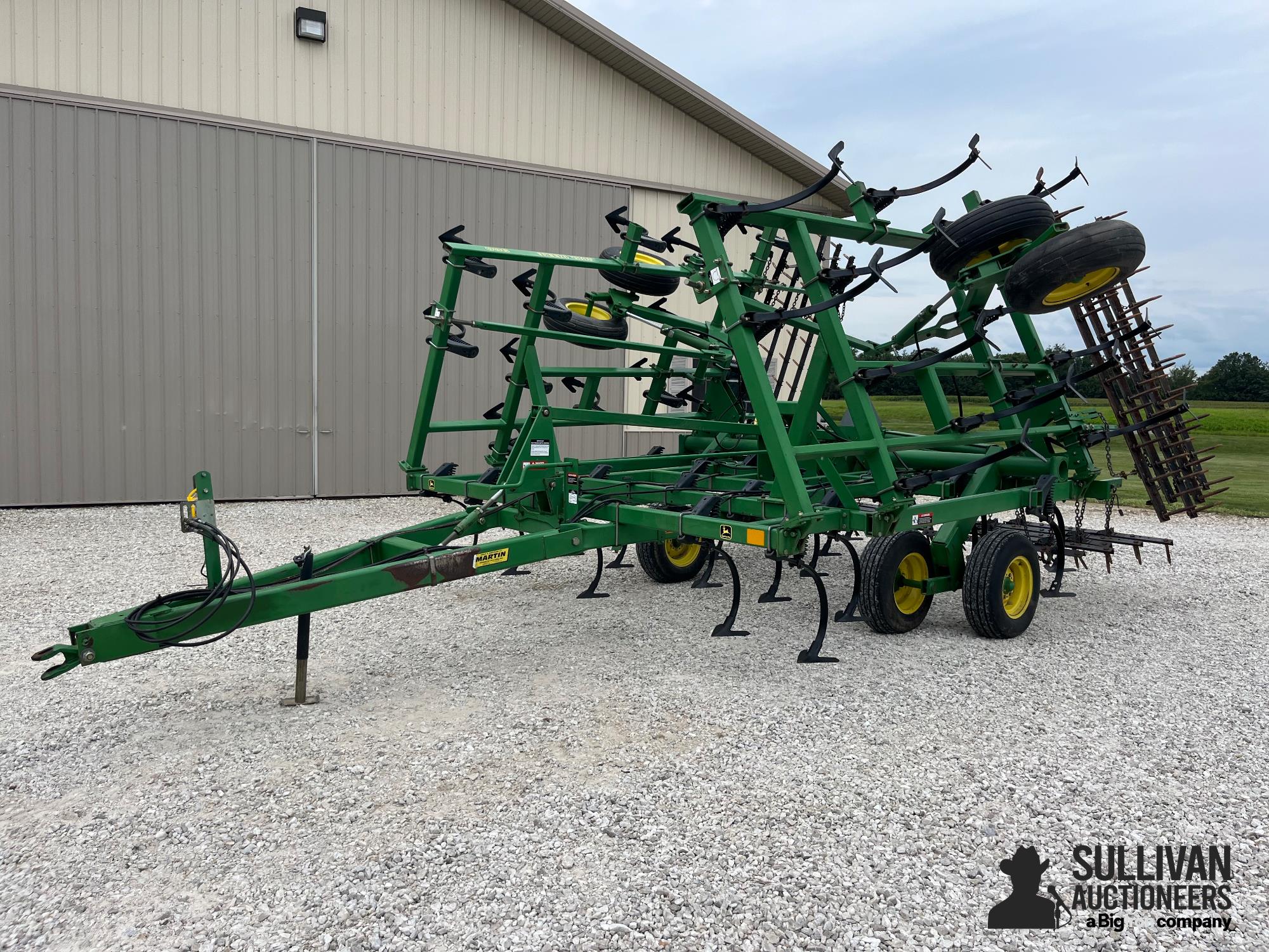 John Deere 980 26' Field Cultivator 