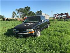 1998 Chevrolet S10 4x4 Extended Cab Pickup 