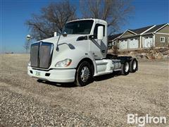 2017 Kenworth T680 T/A Truck Tractor 