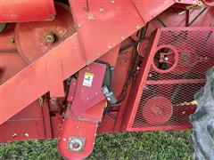 items/adba1ea34a66ef11a4e6000d3a62e002/1994caseih1688axialflowcombine-2_9fb81285d1dc4625a479921594f06bcd.jpg