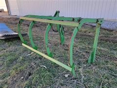 John Deere 4 Tine Loader Bucket Grapple 