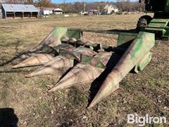 John Deere 444 Corn Header 