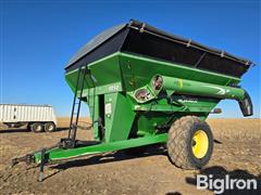 Demco 1050 Grain Cart 