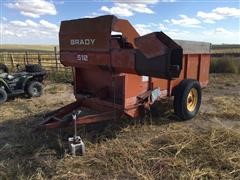 Brady 512 Feed Wagon 