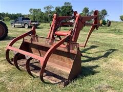 Case IH 520 Grapple Loader 