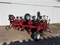 Case IH 1830 12R30" Row Crop Cultivator 