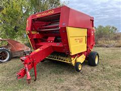 1990 New Holland 855 Round Baler 