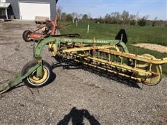 John Deere 670 Hay Rake 