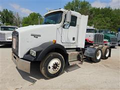 2001 Kenworth T800 T/A Truck Tractor 