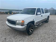 2001 GMC Sierra K1500 Z71 4x4 Extended Cab Pickup 