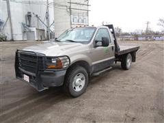 2005 Ford F350 XL Super Duty 4x4 Flatbed Pickup 