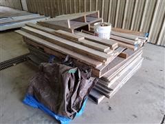 Lumber For Cement Work 