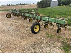 John Deere 825 8R38” Row Crop Cultivator W/Hydraulic Down Pressure 