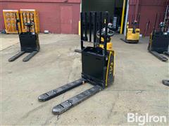 Yale MPB045VGN Pallet Jack 