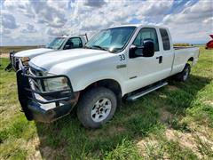 2005 Ford F250 4x4 Extended Cab Pickup 