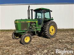 1978 John Deere 4440 2WD Tractor 