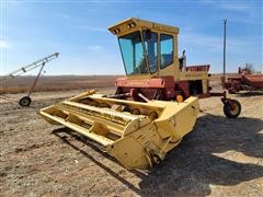 New Holland 1118 Self Propelled Windrower 