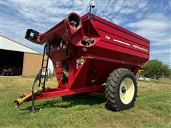 2010 J&M 750 Grain Cart 