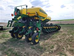 items/b05eb11ee7f2ed11a81c6045bd4a4245/2021johndeere1775ntplanter_0c96829e63a74d8798c18ae847abb5b7.jpg