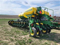 items/b05eb11ee7f2ed11a81c6045bd4a4245/2021johndeere1775ntplanter_6bdb2280f7b1479fa21eabbe7bfbdd7a.jpg