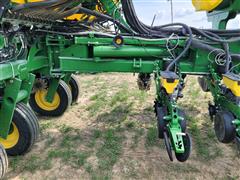 items/b05eb11ee7f2ed11a81c6045bd4a4245/2021johndeere1775ntplanter_79844fe114b04d13b92836ee6f72cca1.jpg