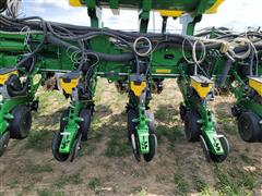 items/b05eb11ee7f2ed11a81c6045bd4a4245/2021johndeere1775ntplanter_7b9c62dffd7344aa8d5ddaa6b0672a67.jpg