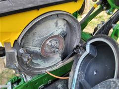 items/b05eb11ee7f2ed11a81c6045bd4a4245/2021johndeere1775ntplanter_f1e8884e25c742ab8546814a7ac4fc10.jpg