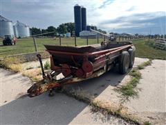 New Holland Manure Spreader 