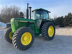 1992 John Deere 4255 MFWD Tractor 