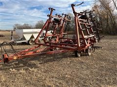 Hesston FC22 Field Cultivator 