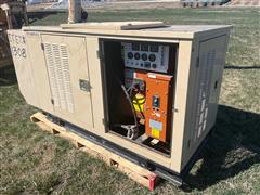 2004 Generac Generator 