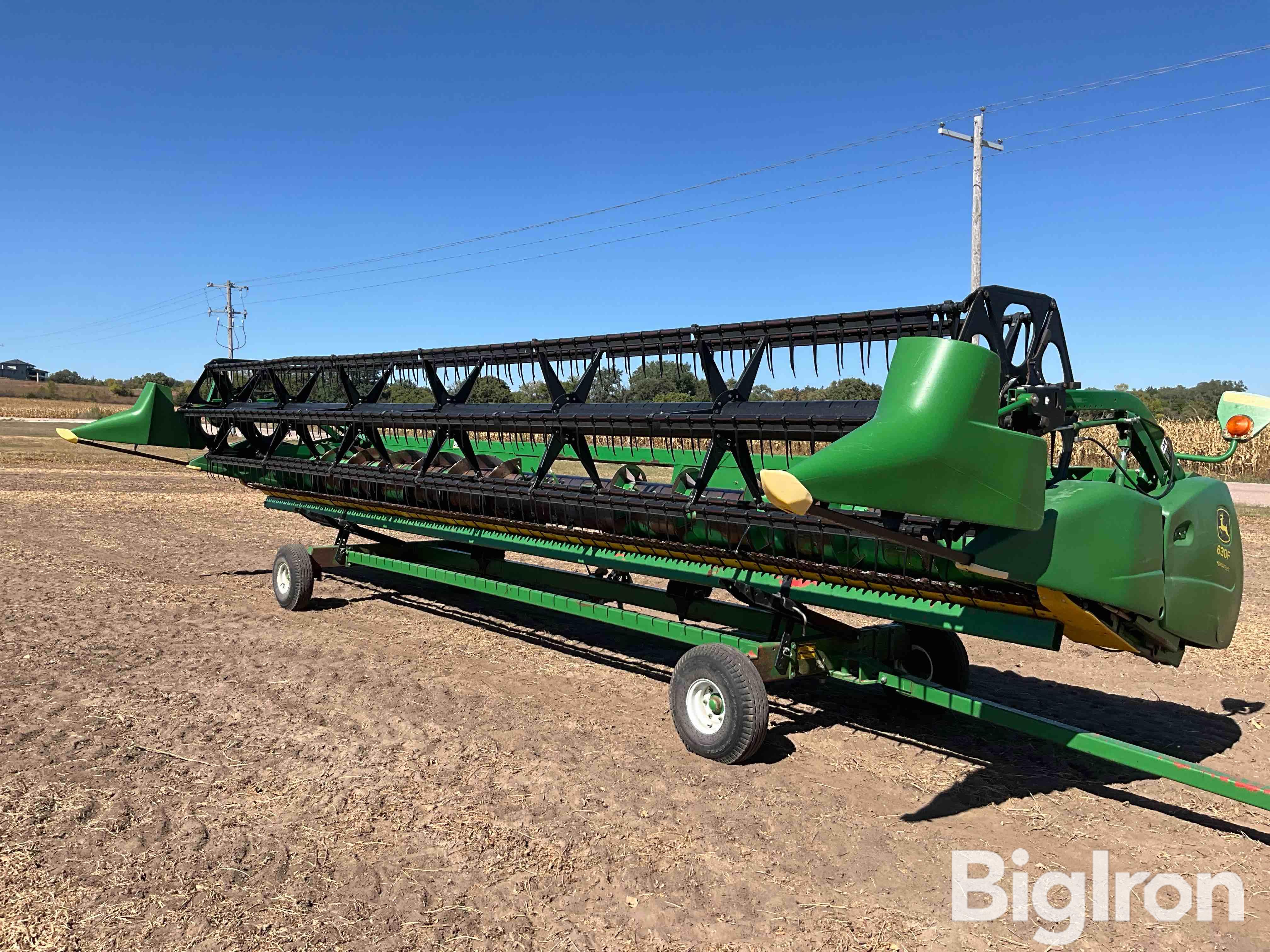 2007 John Deere 630F HydraFlex Platform Header 