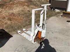 Pallet Jack 