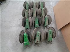 items/b1b168186d61ed11a76e0003fff9401b/johndeere7000-7100planterrearclosingwheelsqty12_a2fc9e9988414ff9a53a672f3bf3d977.jpg