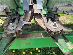 items/b1bd84f4740def11989a000d3ad43525/2015johndeere608ccornhead-5_06b0953a6a3b4bdfb10c8e374ff1c408.jpg