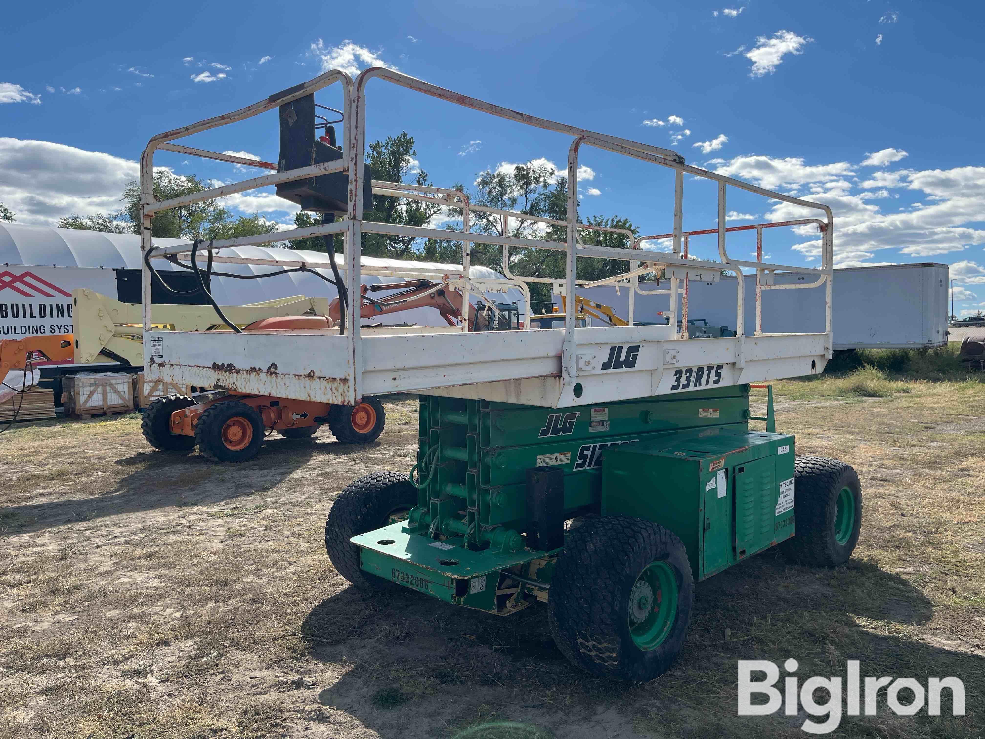 2000 JLG 33RTS 4x4 Scissor Lift 