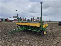 1996 John Deere 7200 6R30" Corn/Soybean Planter 