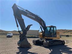 2009 John Deere 225D LC Excavator W/Hydraulic Thumb 